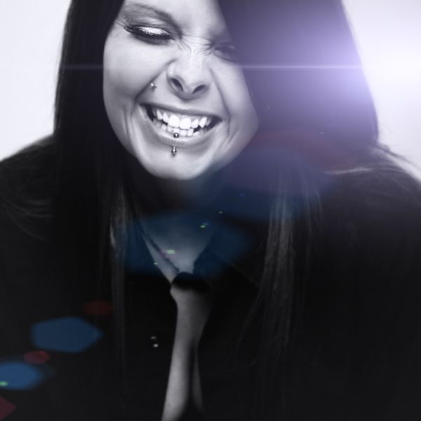 brandi-smile-1000-bw-flairC0052094-858D-F35A-EF92-AE80A2565F2D.jpg